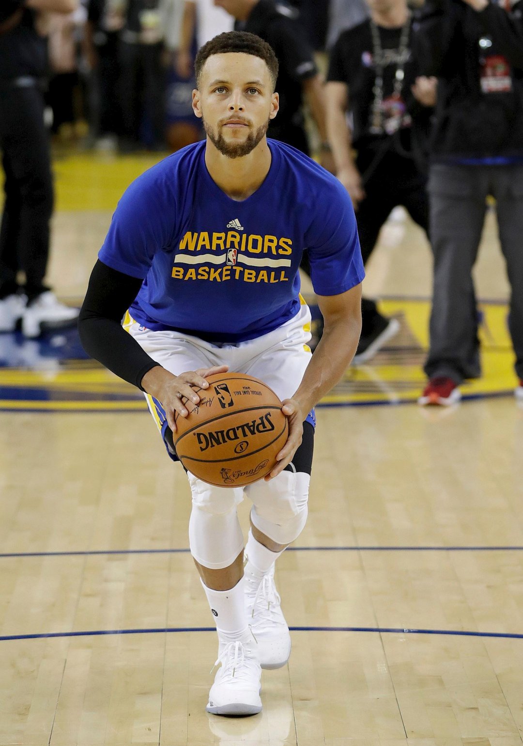 与亚马尔的 与亚马尔的